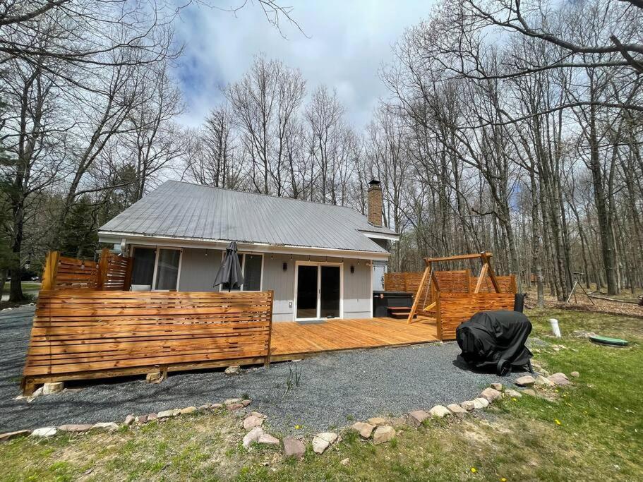 Modern Home Near Lake W Hottub, Game Room, Fireplace Albrightsville Exterior photo